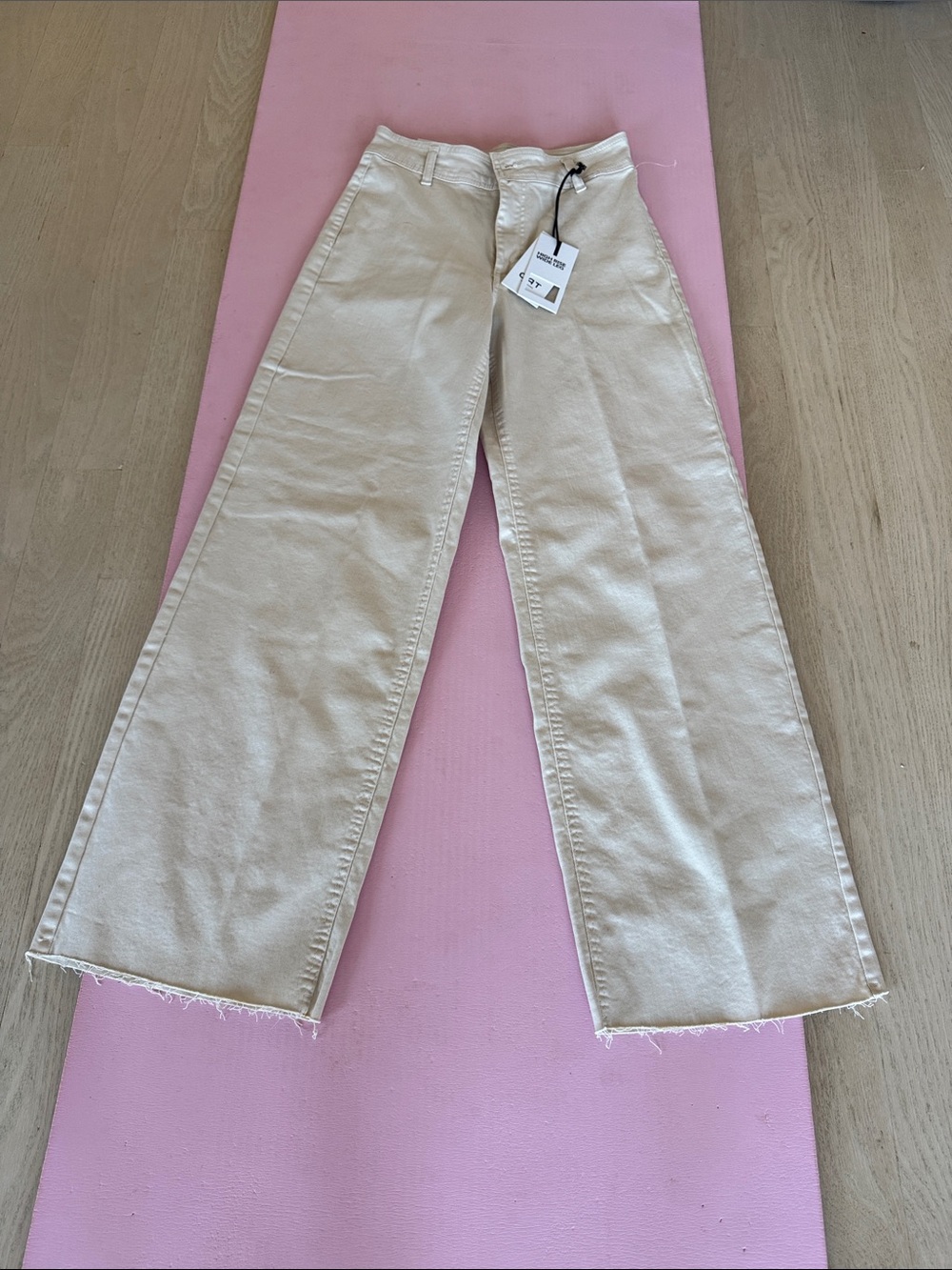 OAT NEW YORK Women's High Rise Wide Leg pant in Cream